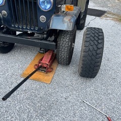 三菱ジープJ54の画像