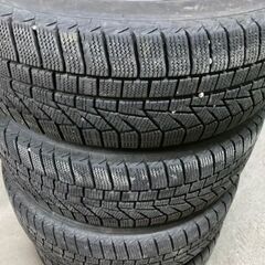 ルノー　カングー5H PCD108　デイトナSSルノーカングー専用ホイール付きスタッドレスタイヤの画像