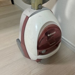 紙パック式掃除機の画像