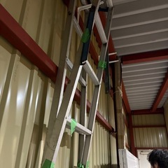 4段脚立　の画像