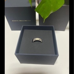 ダニエルウェリントン　リングの画像