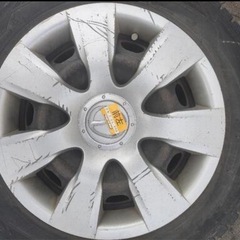 スタッドレスタイヤ4本セット ホイル付きの画像