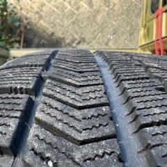 スタッドレスタイヤ&ホイール　ボクシー、ノアなどの画像