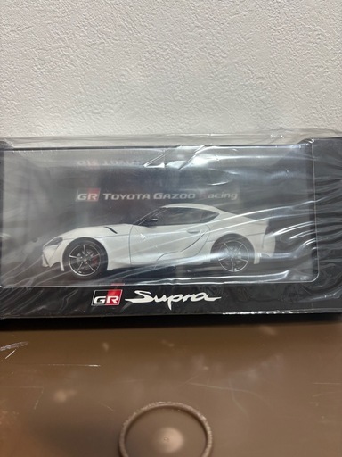 GR Supra ミニカー D01 ホワイトメタリック 1/30スケール