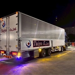 中型トラックドライバー（4t)募集中！の画像