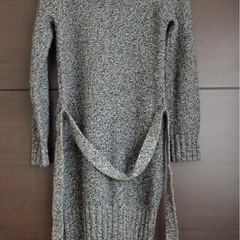 UNIQLO フード付きロングカーディガン Mサイズの画像