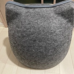 ペットベッド(フェルト ネコ)の画像