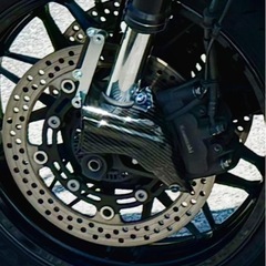 z900rs フロントキャリパーダクトの画像