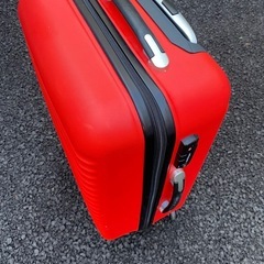 ☆アメリカンツーリスター☆ Mサイズ？　キャリーケース　 キャリーバック　スーツケース ①　の画像