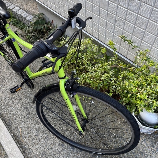 お値下げ‼️　美品✨　クロスバイク　6段変速　自転車　27インチ