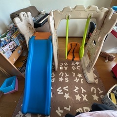 大型遊具滑り台ブランコの画像