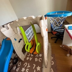 大型遊具滑り台ブランコの画像