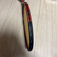 硬式テニスラケットの画像