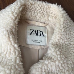 ZARA ボアコートの画像