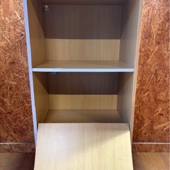 J3005   扉付きカラーボックス　一段扉破損　穴ありの画像