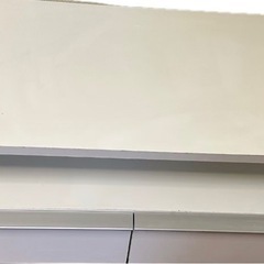 テレビボードの画像