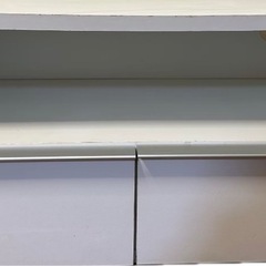 テレビボードの画像