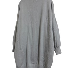 earth music&ecology グレー タートルネック セーターの画像