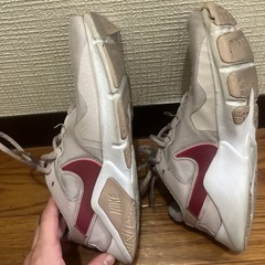 NIKE レディース　スニーカーの画像