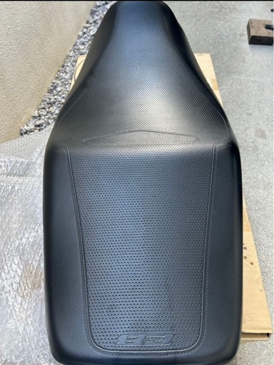 CB1300ファイナルエディション純正シート　美品　　2015年式以降〜適合