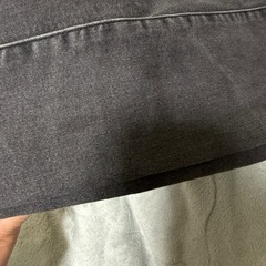 ジーユー ストレッチパンツ 150サイズの画像