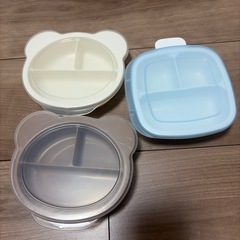 離乳食　プラスチック食器　お菓子入れの画像