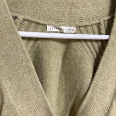 ニットカーディガンの画像