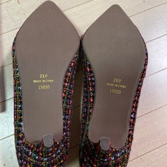 パンプス フラットシューズ ポインテッドトゥ マルチカラー 23cmの画像