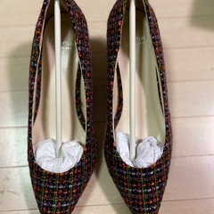 パンプス フラットシューズ ポインテッドトゥ マルチカラー 23cmの画像