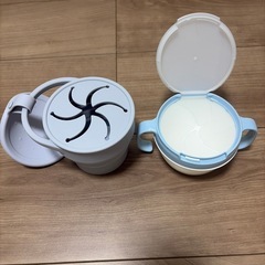 離乳食　プラスチック食器　お菓子入れの画像