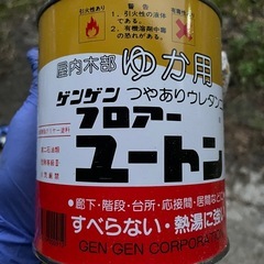 家庭用屋内木床塗料　フロアー　ユートン　1ℓ✖️3缶の画像