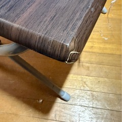 J3111   折りたたみテーブル　ミニテーブル　サイドテーブル　欠けありの画像