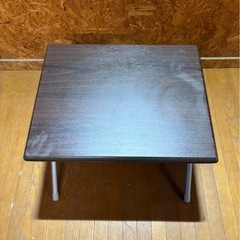 J3111   折りたたみテーブル　ミニテーブル　サイドテーブル　欠けありの画像