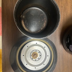 YAMAZEN 小型炊飯器の画像