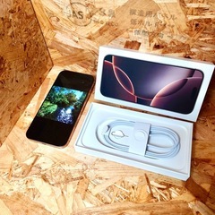 ★iPhone 16promax デザートチタニウム★おまけ付き★の画像