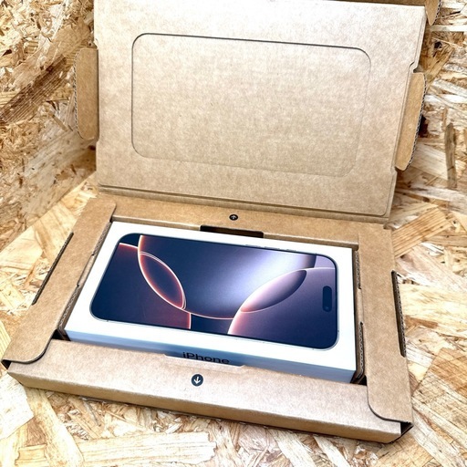 ★iPhone 16promax デザートチタニウム★おまけ付き★