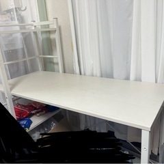 テーブル/作業台/勉強机の画像