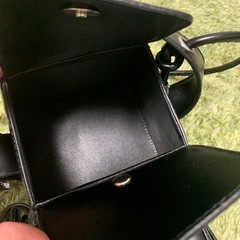 黒　ショルダーバック　ハンドバッグの画像