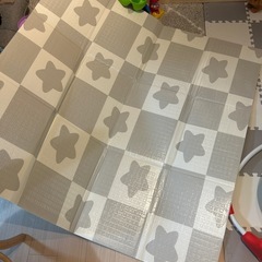 西松屋　プレイマットの画像