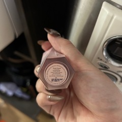 リキッドチークの画像