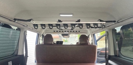 INNO ロッドホルダー　first strike ハイエース