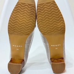 ⭐︎一度使用の美品⭐︎ REGAL クロコパンプスの画像