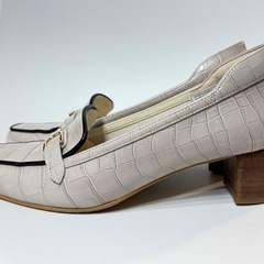 ⭐︎一度使用の美品⭐︎ REGAL クロコパンプスの画像