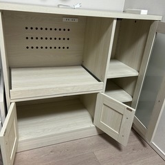 食器収納の画像