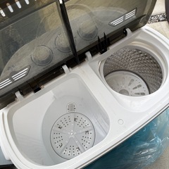 小型洗濯機 脱水付き 二槽式 3.6kgの画像