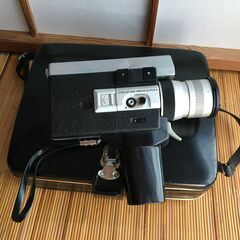 取引中【Canon】８ミリカメラ（AUTO ZOOM 518 SUPER 8）の画像