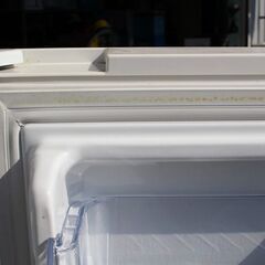 AQUA アクア AQR-36H(W) ノンフロン冷凍冷蔵庫 4ドア 定格内容積:355L 2019年製 25-E011Jの画像