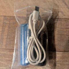 【LED懐中電灯】※未使用品※5000LM IPX6 防水 アルミニウム合金懐中電灯 USBケーブル付の画像