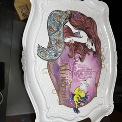 アリエルのお盆の画像