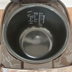 象印 炊飯器 5.5合　NW-VB10-TA の画像